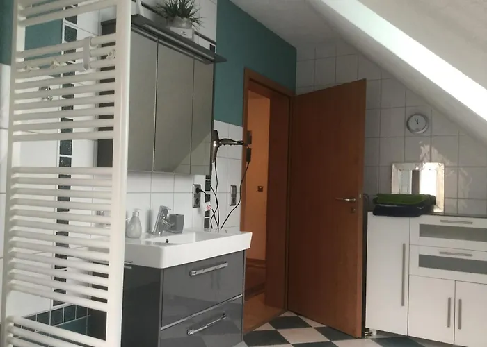 Daire Mit Blick Auf Den Kickelhahn *